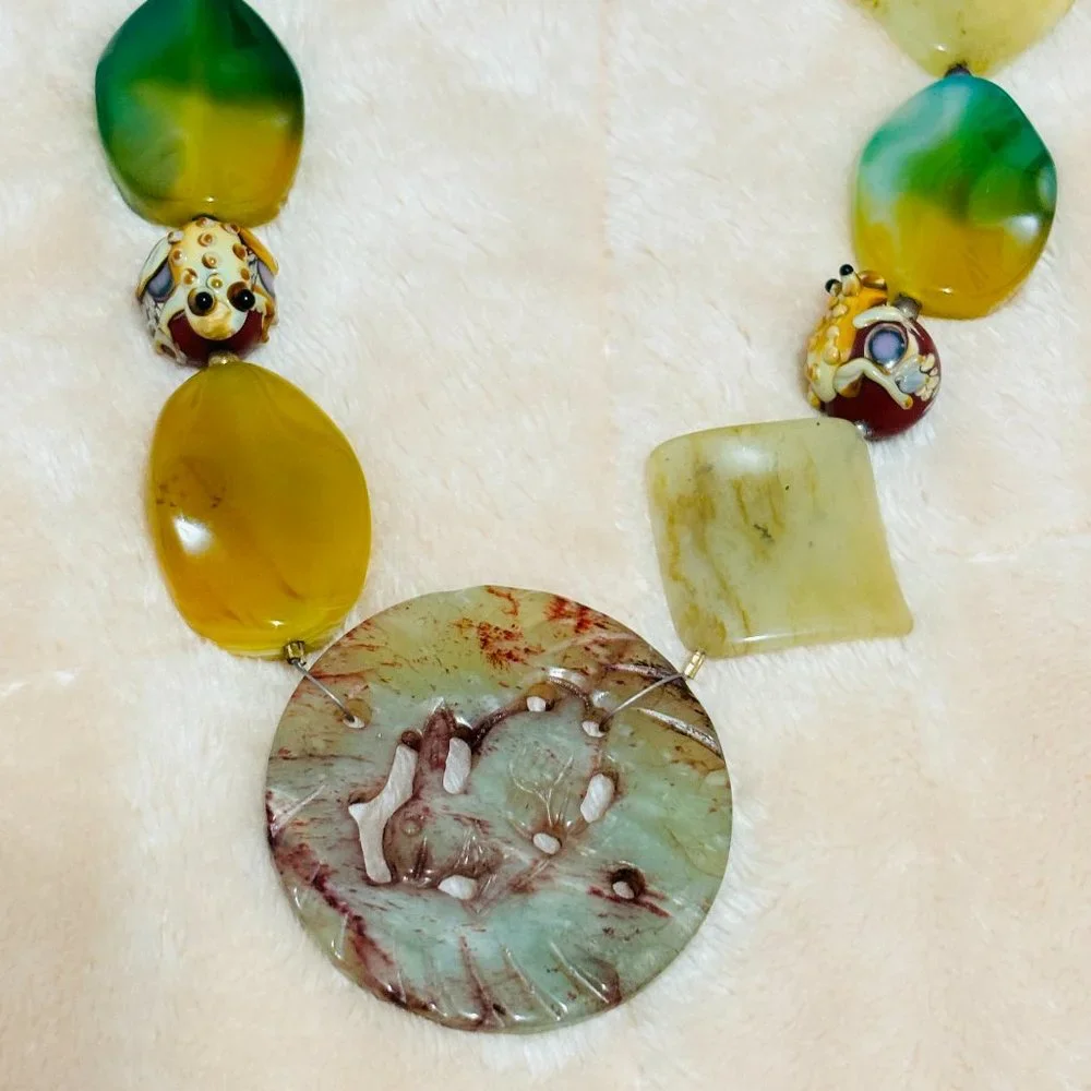 Vintage 80s Chunky Colored Stone Necklace w/Rabbits, Frogs